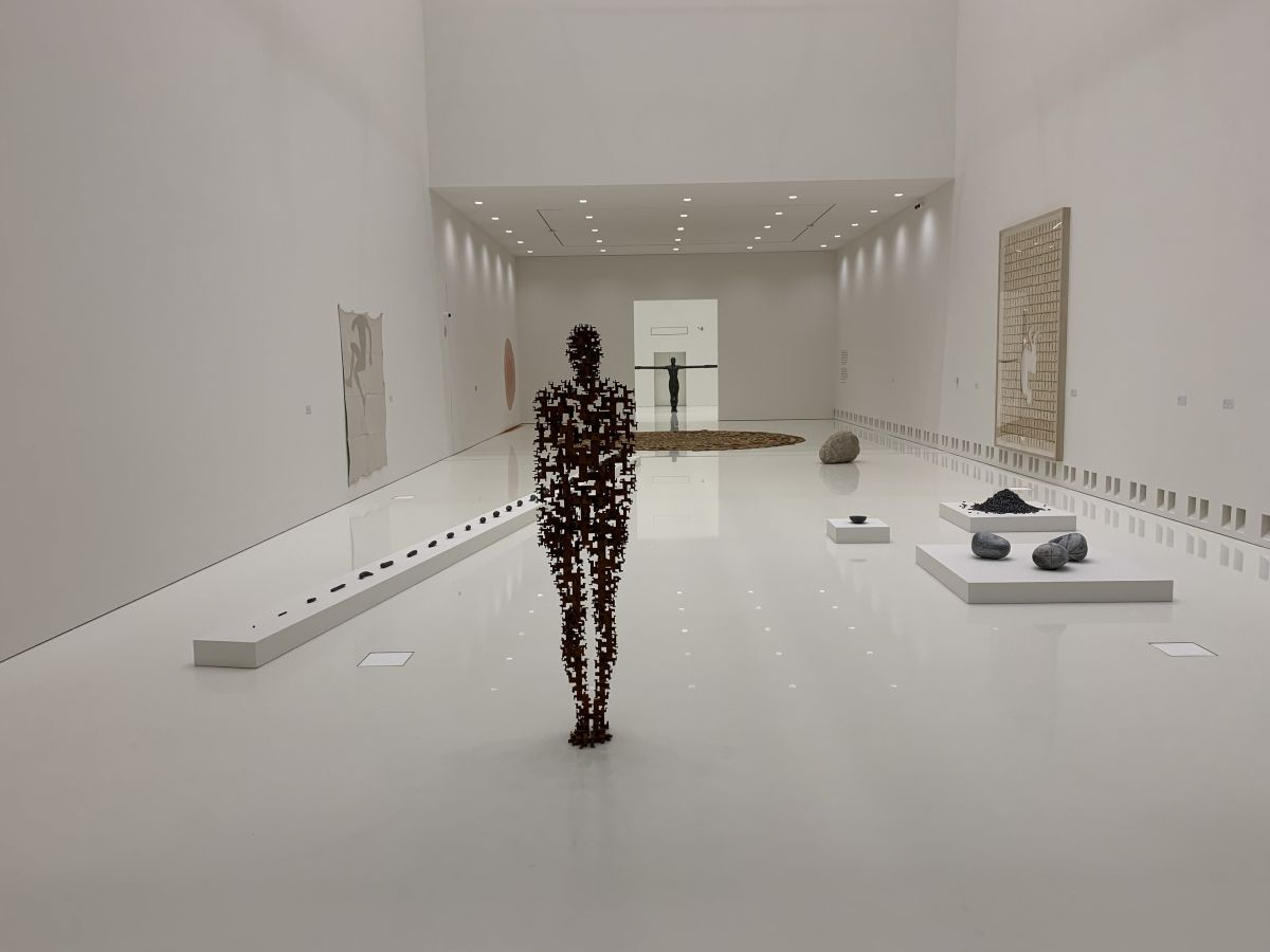 17/09 - KMSKA LATE - Artist talk - Antony Gormley & Carolyn Christov-Bakargiev